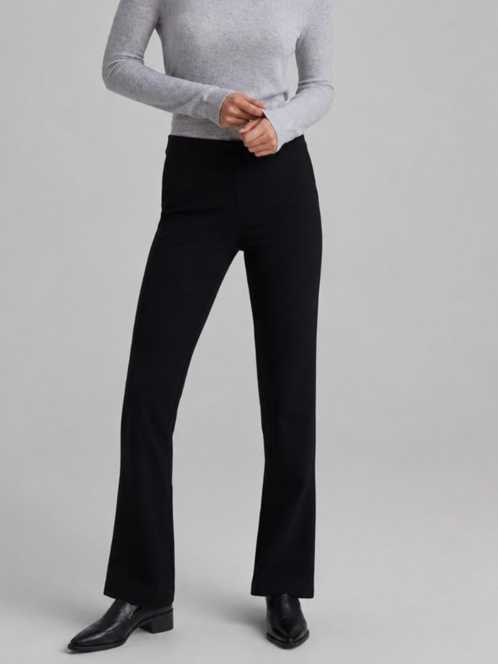 Club Monaco Kick Flare Pants Black - Size 0